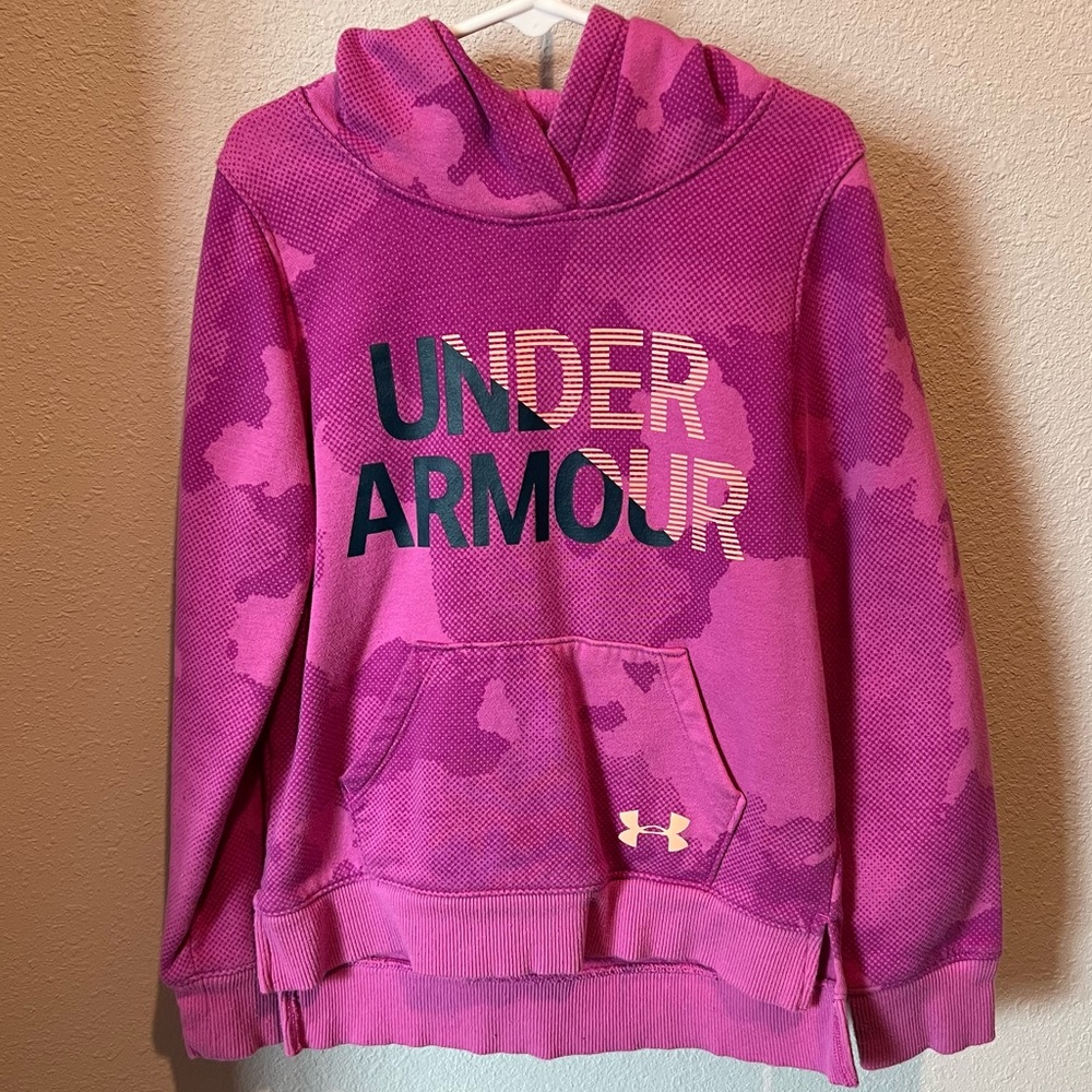 Under Armour size youth s camo pink pullover hoodie